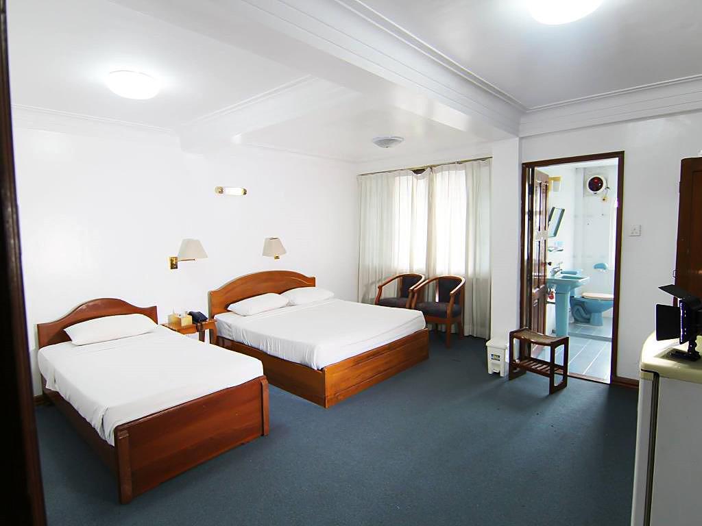Hotel Windsor Yangon Exterior foto
